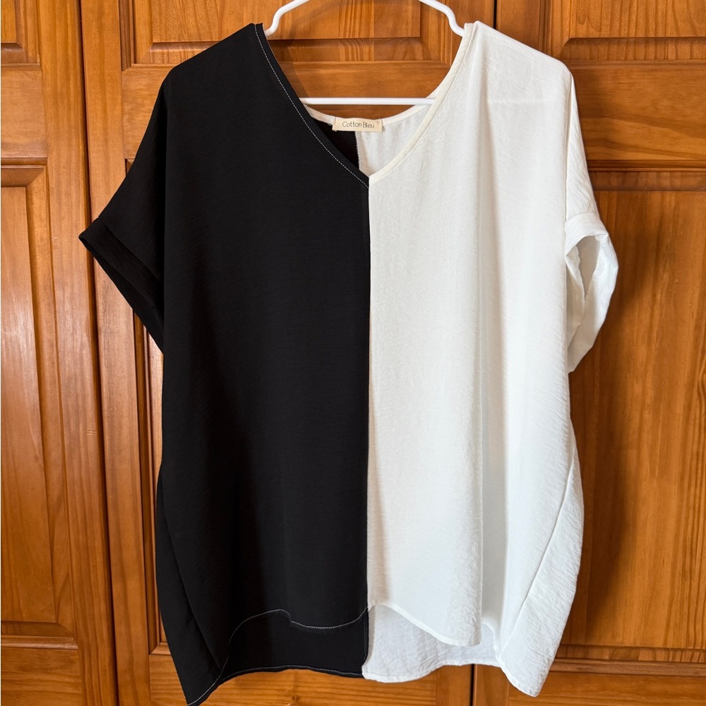 Elegant Two-Tone Women's Blouse